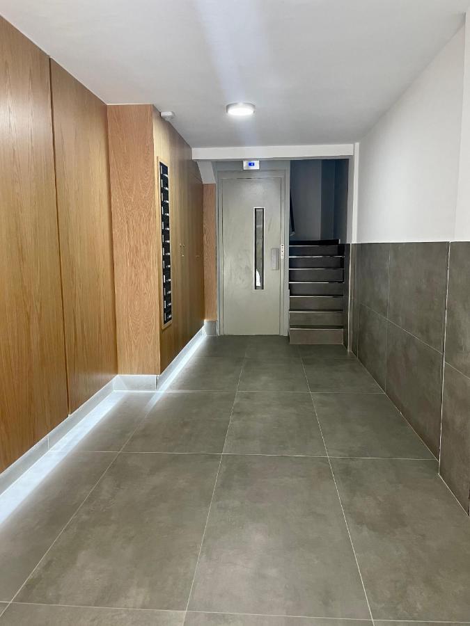 Home Las Burgas D&C Ourense Eksteriør bilde